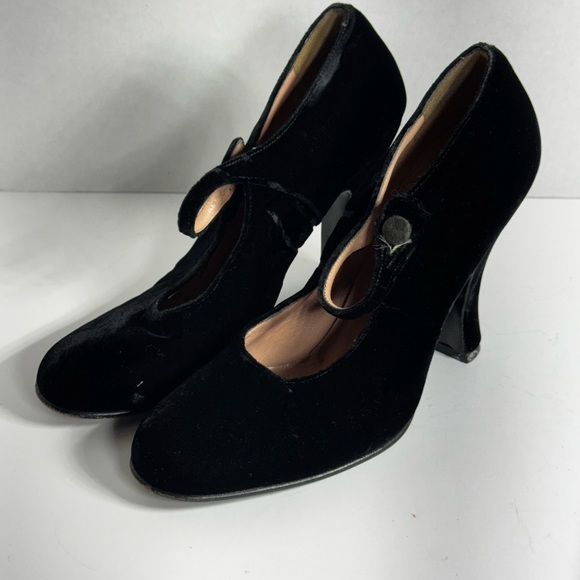 Prada Shoes - Prada Mary Jane Crushed Velvet Heels Women’s Size 38